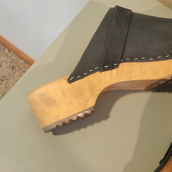Vollsjo Swedish Clogs size 42/12 (11.5) gray-green genuine suede low wooden heel - Picture 16 of 16